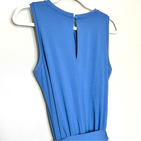 Banana Republic Sleeveless Rayon Viscose Blue Belted Wide Leg Jumpsuit 4 - Picture 13 of 14